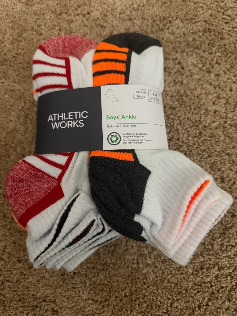 Athletic Works Boys' Moisture Wicking Ankle Socks, 10-Pair Pack Large, 3-9